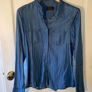 NEW Faux Denim Button Down 💙make offer💙